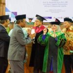 Perjuangkan Moderasi Beragama, LHS Terima Anugerah Doktor Kehormatan di UIN Jakarta