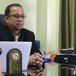 Guru Besar, Jurnal Predator dan Insentif Jurnal