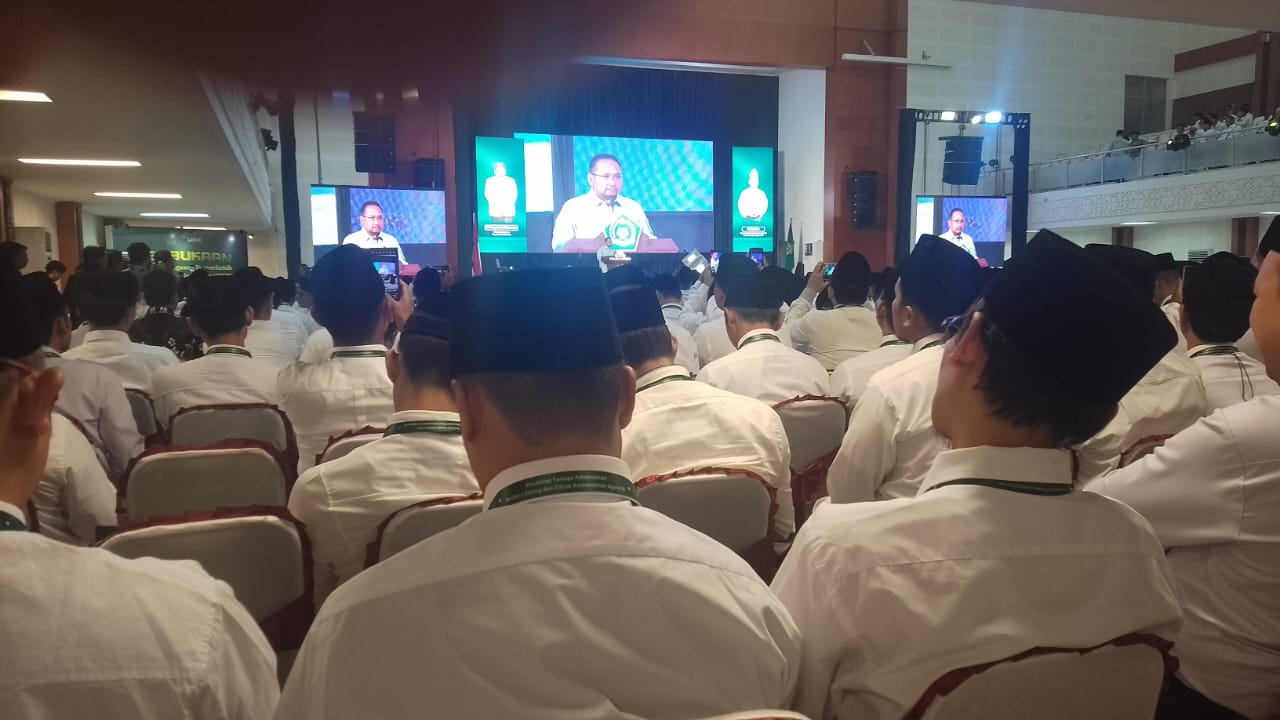 Lupa Bawa Teks, Rektor Ulangi Pidato di Acara Pembukaan Orientasi P3K