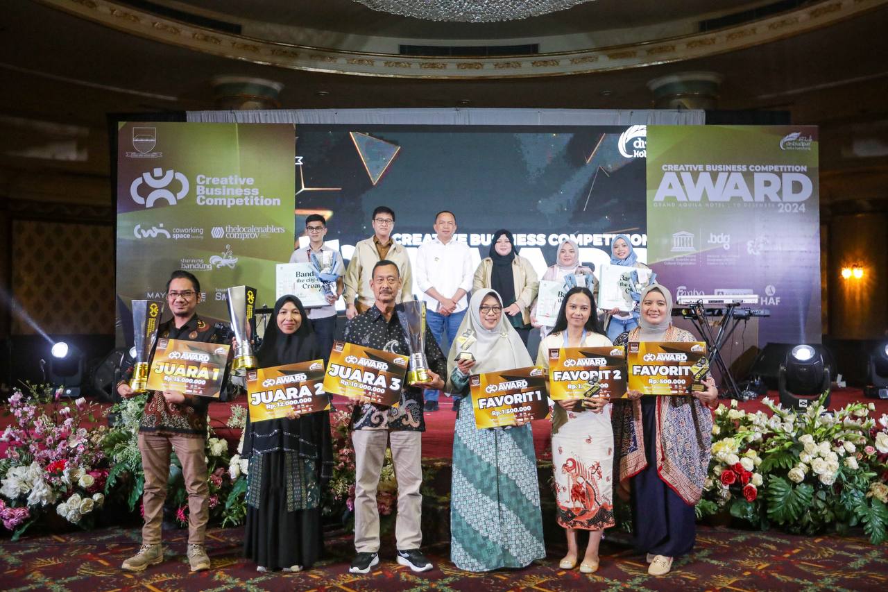 173383932766-enam-pegiat-kreatif-kota-bandung-raih-co-working-space-award-2024