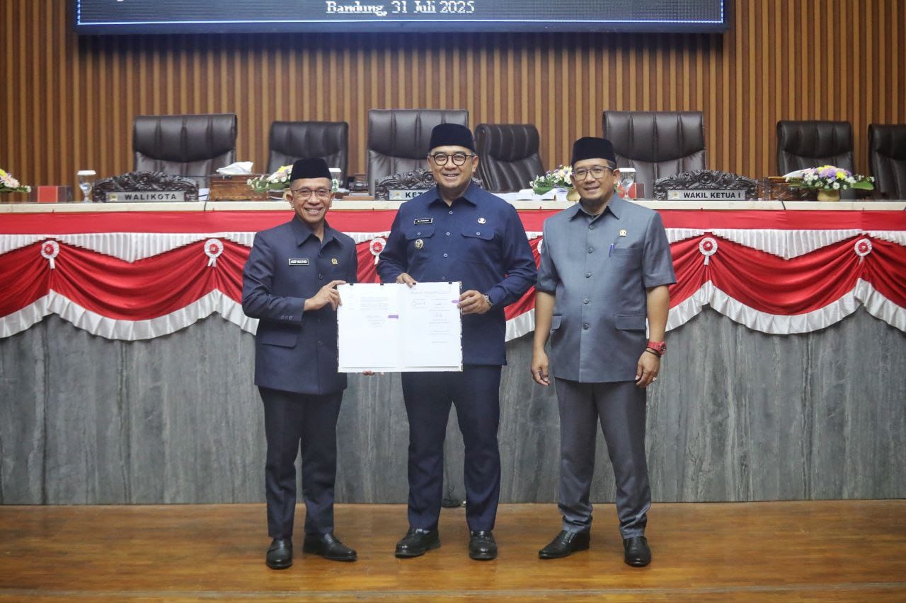 Tok! DPRD – Pemkot Bandung Sepakati PjP APBD 2024 dan RPJMD 2025–2029