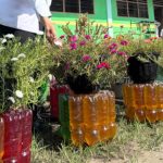 Guru MTsN 1 Labura Bikin Taman Mini Madrasah dari Botol Bekas