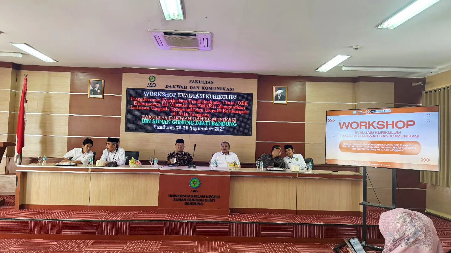 Transformasi Kurikulum Berbasis Cinta ala UIN Bandung 