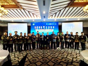 Delegasi UIN Bandung Gaungkan Inovasi dalam INCOILS V dan Forum Direktur Pascasarjana se-Indonesia