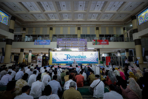 Safari Ramadan, Farhan Ajak Warga Perkuat Tabayun di Era Digital