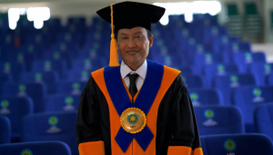 Prof. Usep Dedi Rostandi: Sang Penjaga Moderasi yang “Leuleus Jeujeur Liat Tali”