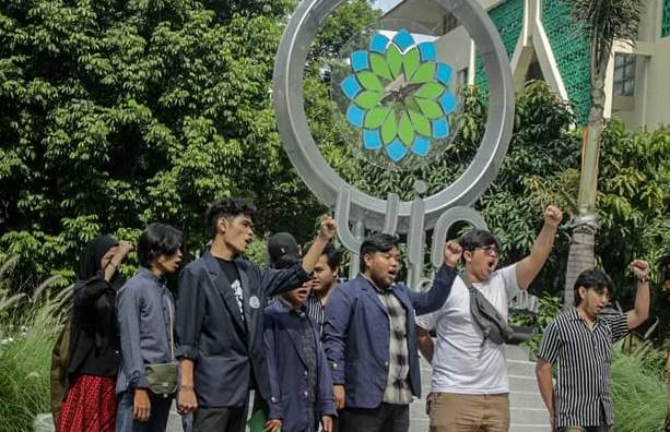 Menanti Fajar Kesetaraan di Kampus Hijau: Akankah UIN Bandung Dipimpin Rektor Perempuan?