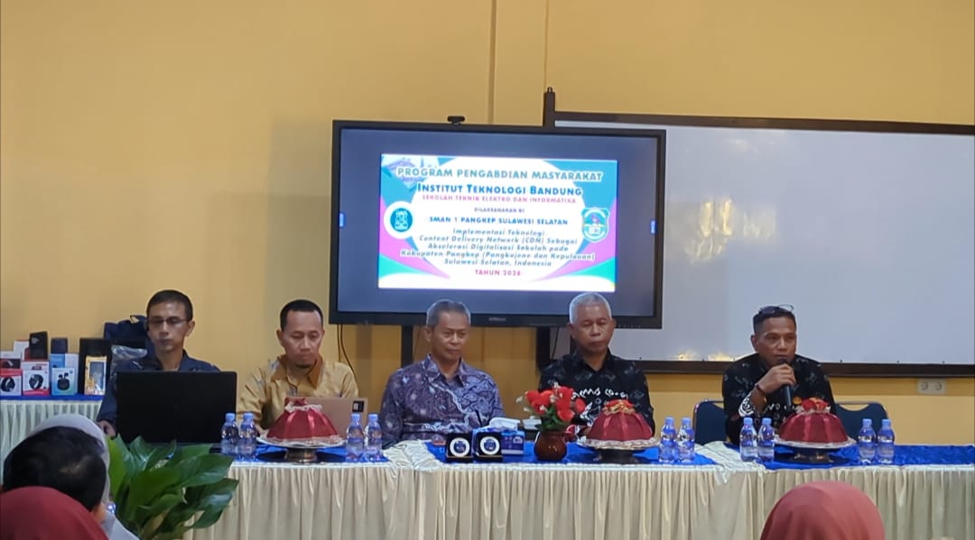 Ini Cara STEI ITB Implementasikan Teknologi CDN untuk Akselerasi Digitalisasi Sekolah di SMAN 1 Pangkep