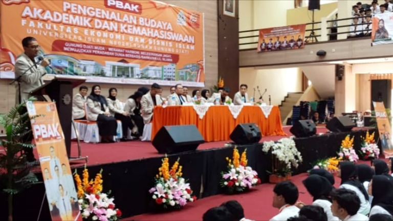 Prof. Dudang Minta Maba FEBI, Asah Nalar Kritis dan Jawab Tantangan Kesenjangan Ekonomi Umat