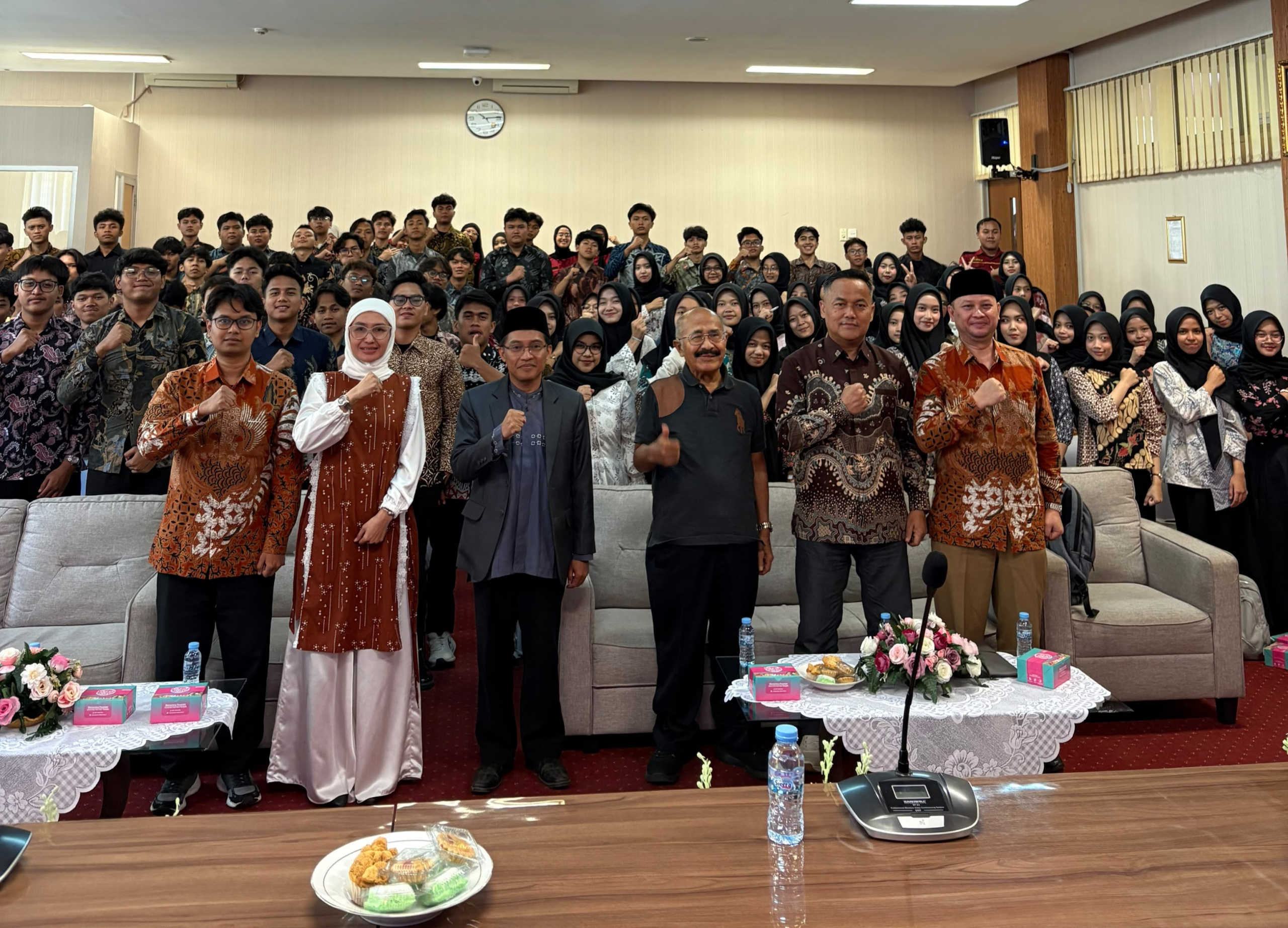 Kawal Demokrasi, UIN Bandung Bedah Urgensi RUU Pemilu 2029 Bersama Prof. Ramlan Surbakti